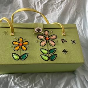 Jeannie Lottie green purse